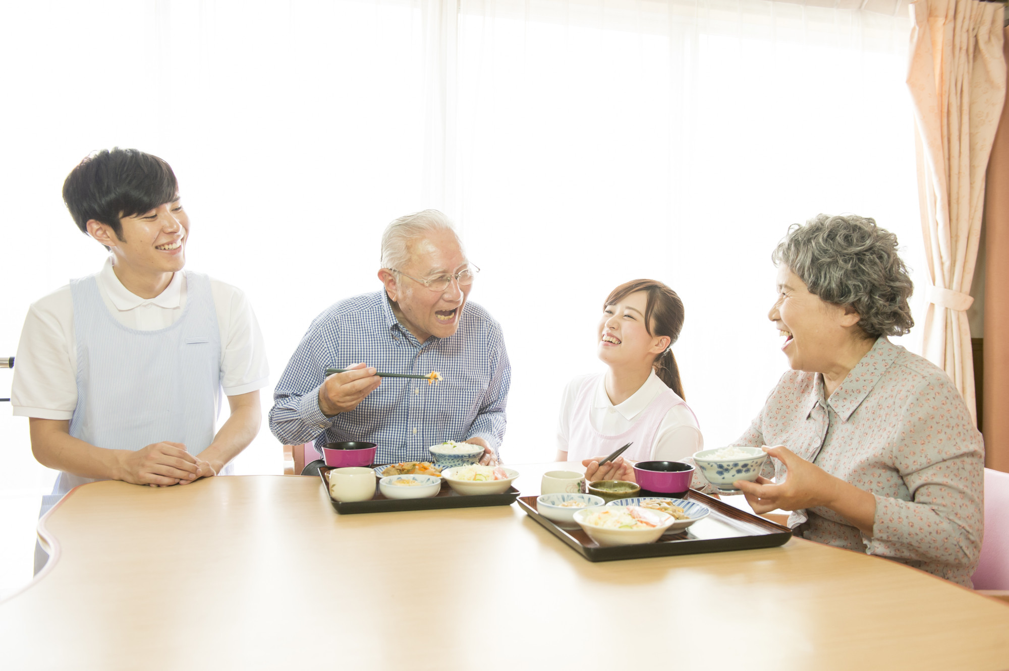 グループホームとは？仕事内容や一日のスケジュールを徹底解説